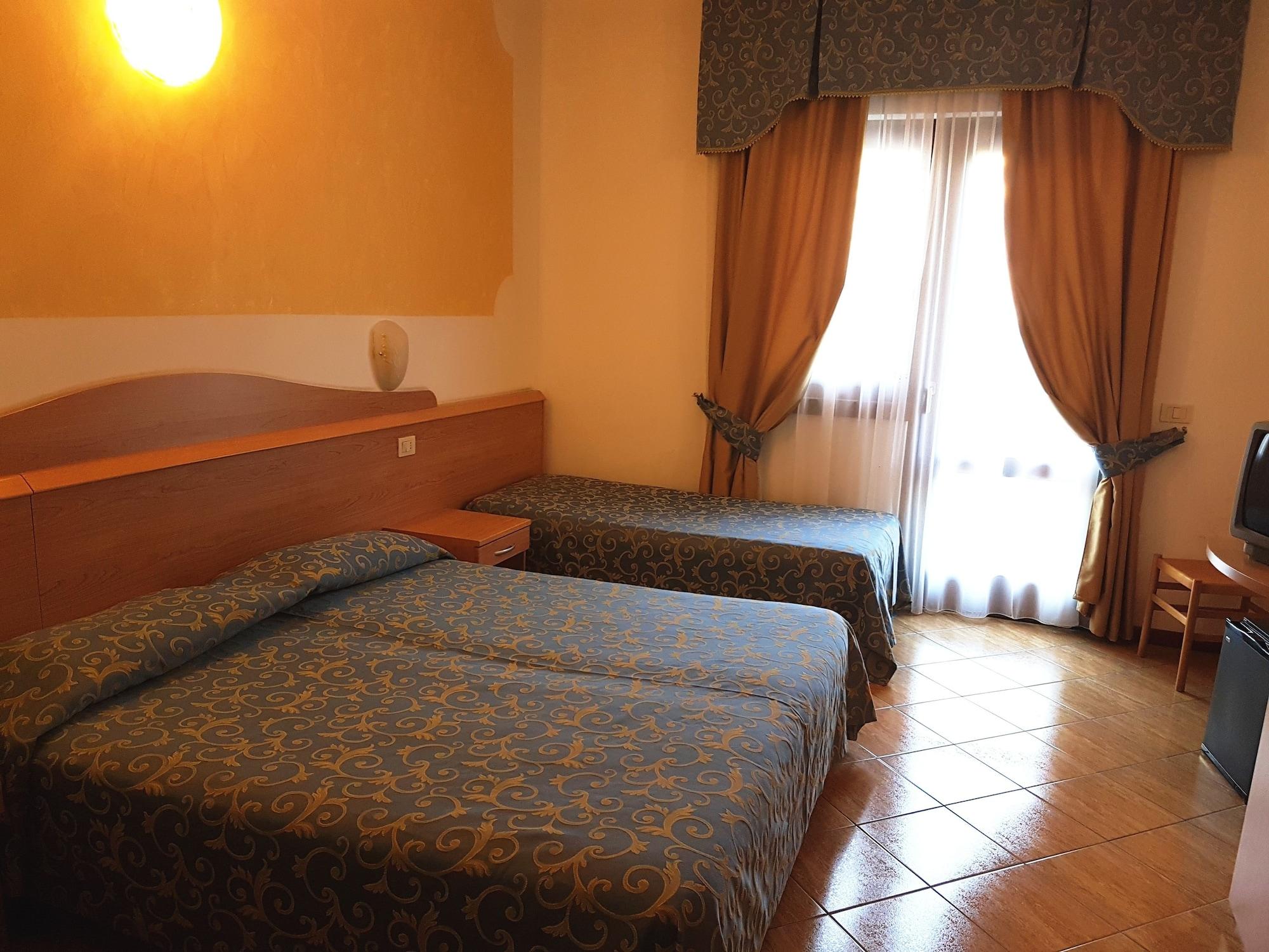 Hotel Piccolo Paradiso Toscolano-Maderno Esterno foto