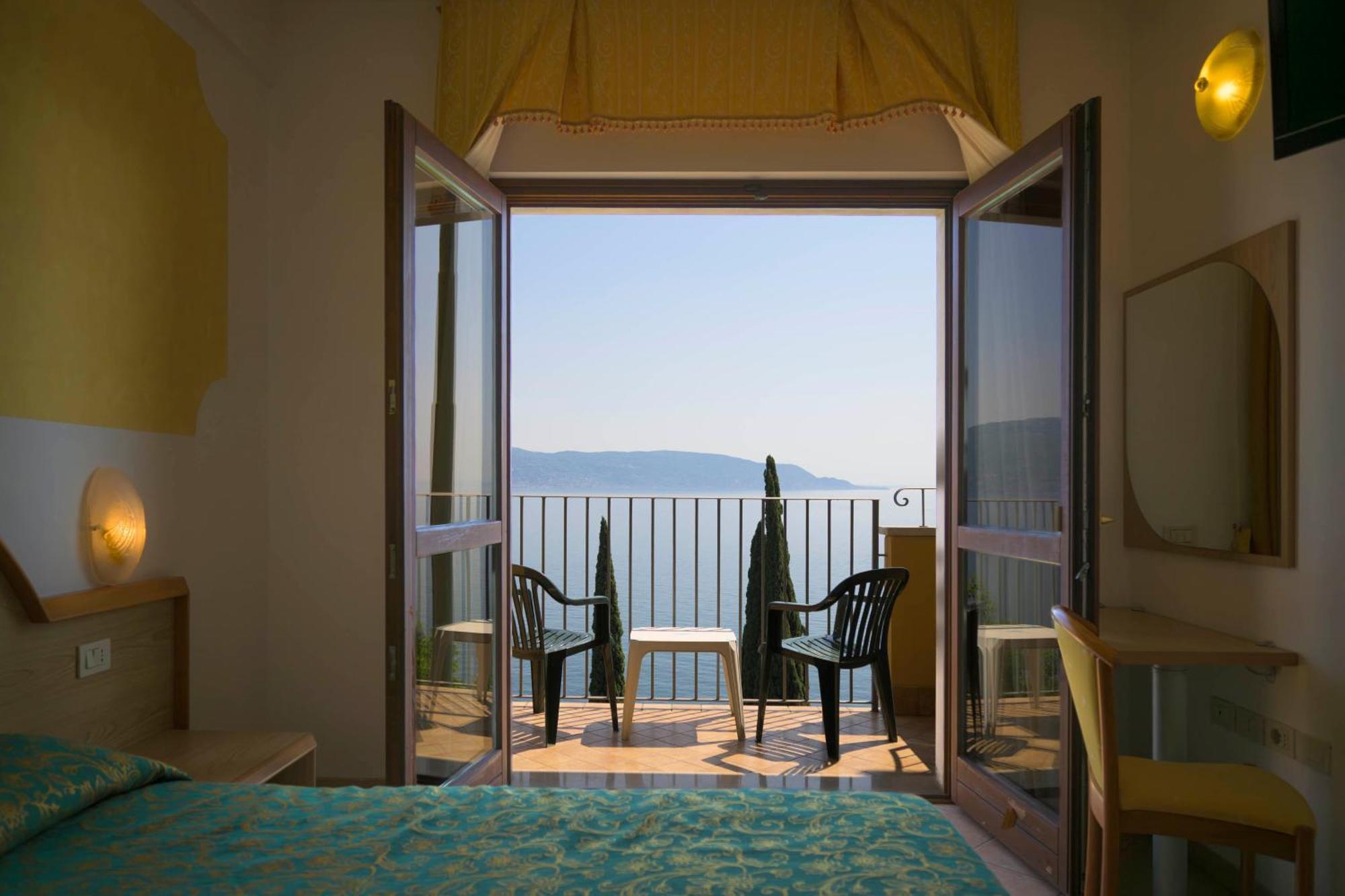 Hotel Piccolo Paradiso Toscolano-Maderno Esterno foto