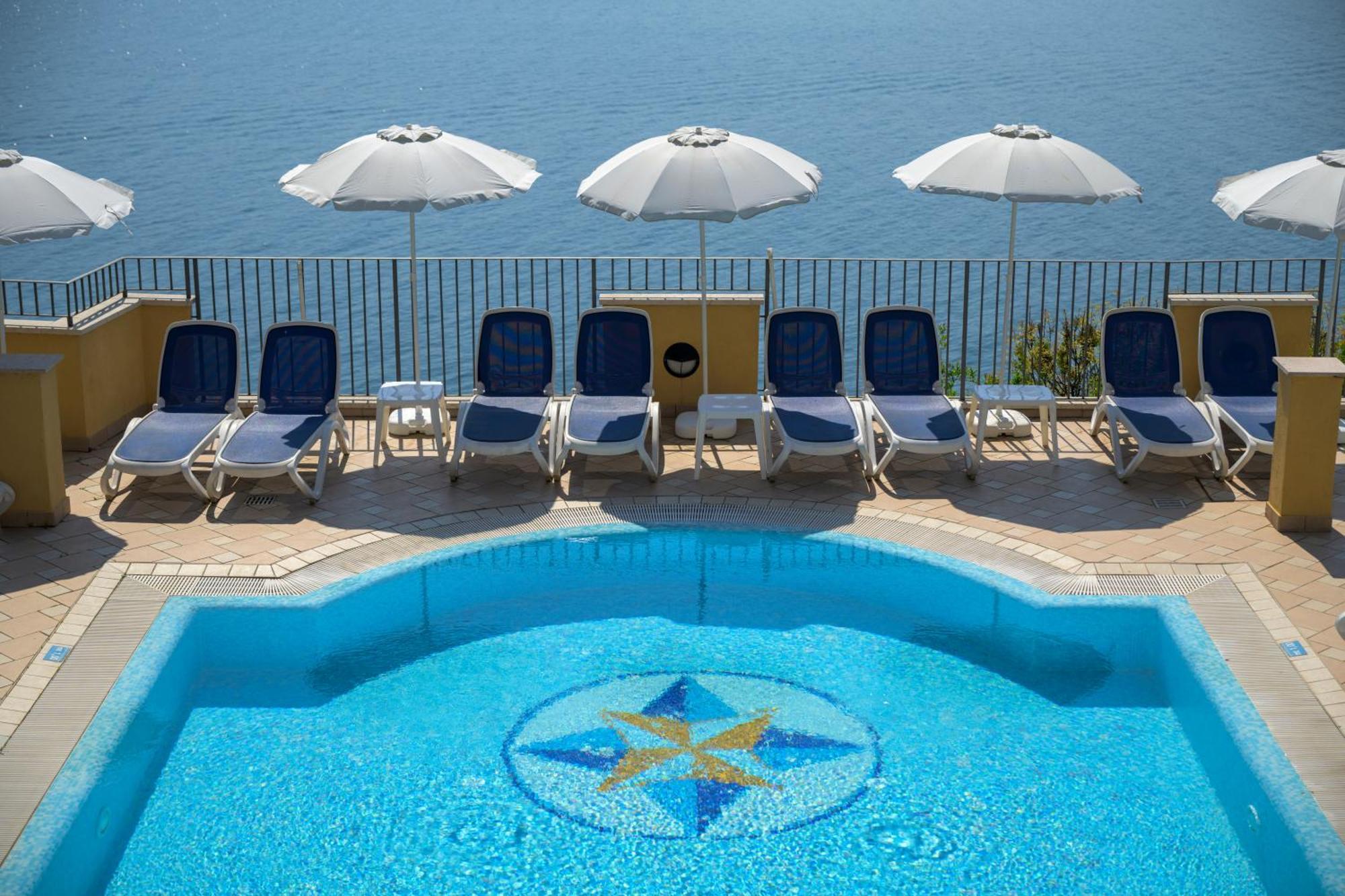 Hotel Piccolo Paradiso Toscolano-Maderno Esterno foto
